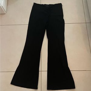 Black Crossover Jeans